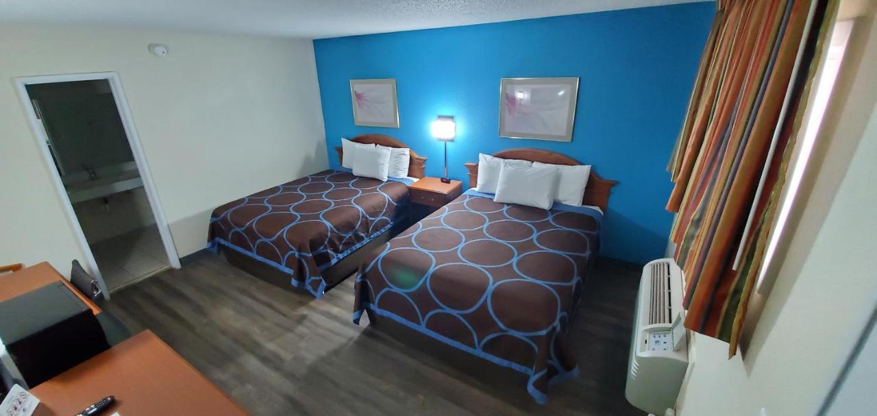American Inn Motel Pratt Eksteriør billede